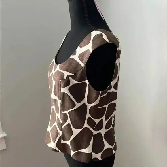 Carlisle Brown and white spot scoop neck sleeveless top - Picture 2 of 11